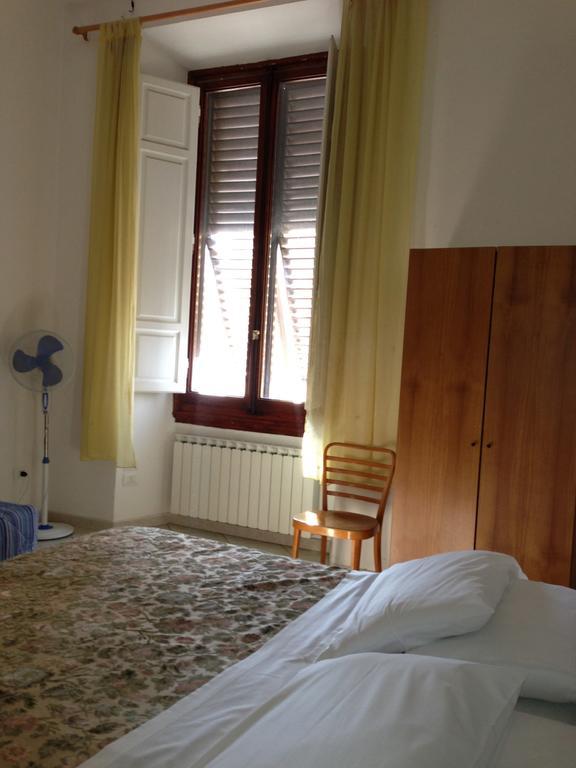 פירנצה Hostel Veronique חדר תמונה